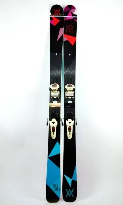 VÖLKL Ski Völkl Aura