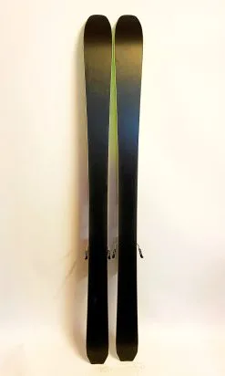 VÖLKL Ski Völkl Rise 84 5 VÖLKL Ski Völkl Rise 84 -Ski board Verkoop SkiVolklRise84 MarkerAlpinistbase